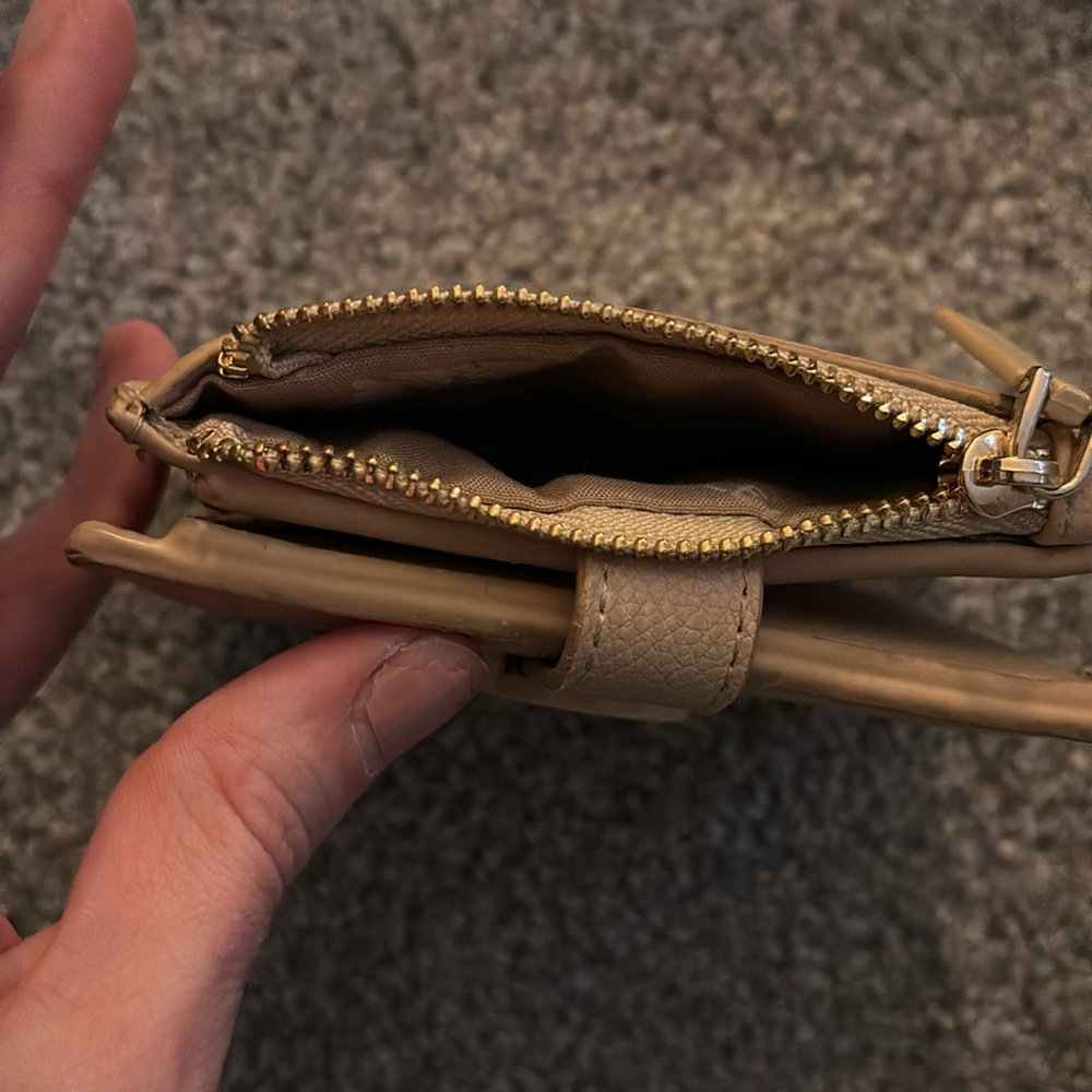 Anne Klein wallet - Picture 5 of 5